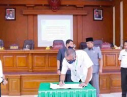 Rapat Paripurna Penandatanganan Nota Kesepakatan KUPA dan PPAS APBD Kota Payakumbuh TA 2020