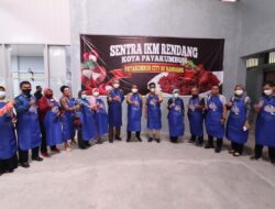 Kunjungi Sentra Rendang, Wawako Bandung Harapkan Nanti Adanya Kerjasama