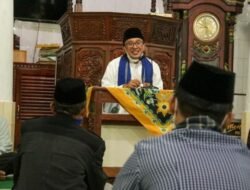 Bupati Tanah Datar Safari Ramadhan di Masjid Tawakal Padang Magek