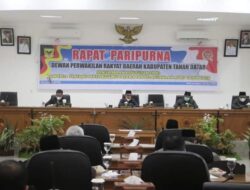 LPjP APBD Tahun 2020 Disetujui Menjadi Perda Melalui Paripurna