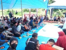 Bupati Tanah Datar Meletakkan Batu Pertama Rehab Rumah Tidak Layak Huni