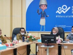 Bupati Tanah Datar Beraudiensi Dengan Kepala Otoritas Jasa Keuangan Sumatera Barat dan Kepala BPS Sumatera Barat