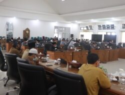 Fraksi di DPRD Tanah Datar Menyampaikan Tanggapan Terhadap Ranperda APBD Perubahan Tahun 2021