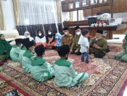 Maghrib Membawa Berkah di Indo Julito Batusangkar