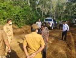 Bupati Kuansing  Bersama Dinas PUPR Langsung Melakukan Peninjauan Jalan Rusak