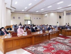 Rapat Paripurna DPRD Kota Payakumbuh, Dengarkan Pidato Presiden