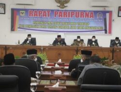 Delapan Fraksi DPRD Tanah Datar Sampaikan Pandangan Umum Ranperda APBD 2022