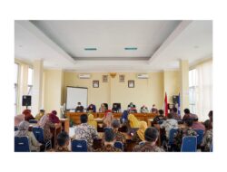 Memperingati Hari Guru, Bupati Tanah Datar Sambangi Kantor Dinas Pendidikan dan Kebudayaan Kabupaten Tanah Datar