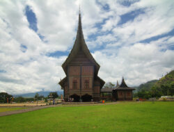Museum Istano Basa Pagaruyung, Jejak Kejayaan Konfederasi Luhak Nan Tigo
