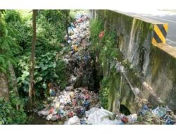 Jangan Buang Sampah Kesungai Himbau Wabup Tanah Datar
