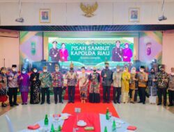 Malam Pisah Sambut Kapolda Riau, Irjen Mohammad Iqbal Berterimakasih Keteladanan Dan Cinta Yang Diberikan Irjen Agung Untuk Riau.