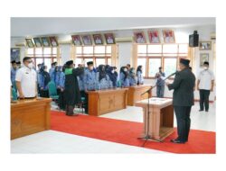 Wakil Bupati Tanah Datar Melantik PNS Kedalam Jabatan Fungsional