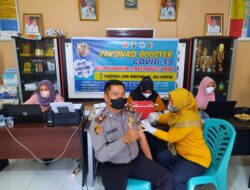 Personel Polsek Hulu Kuantan Polres Kuansing Vaksin Booster (Ke-3)