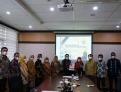 LKPD Tahun Anggaran 2021 Telah Diserahkan Bupati Tanah Datar Kepada Kepala Perwakilan BPK RI Sumatera Barat