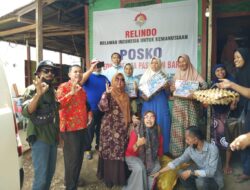 Pengurus Pusat OK OCE Winner Indonesia Serahkan Bantuan ke Posko Relindo Pasaman Barat