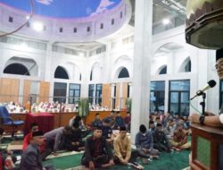 Wabup Tanah Datar Bersafari Ramadhan di Masjid Ashliyah Jorong Balai Satu Nagari Paninjauan