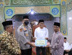 Dikunjungi Tim Ramadhan Provinsi Sumbar, Mesjid Istiqamah Kaniang Bukik Dibantu 50 Juta