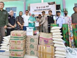 Wabup RKN Bersama GOW dan ACT Salurkan Bantuan untuk Korban Banjir dan Longsor di Nagari Galugua