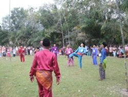 Olahraga Tradisional Sepak Rago Tinggi Mewakili Provinsi Riau di FOTNAS 2022 di Surakarta Jateng