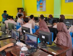 Tingkatkan Kemampuan Literasi, Pondok Pesantren Kauman Padangpanjang Gelar Pelatihan Desain Majalah