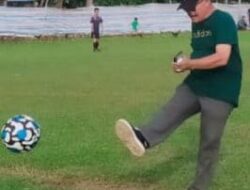 Edward DF Buka Open Turnamen Sepakbola Simpati Cup V