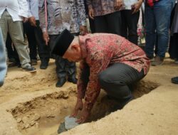 Peletakan Batu Pertama Pembangunan Masjid Baitur Makmur Bungo Tanjung Dihadiri Gubernur Sumbar