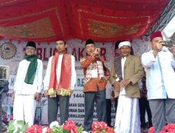 APRESIASI PROGRAM RUMAH TAHFIDZ, TABLIGH AKBAR UAS DIPADATI RIBUAN WARGA DI SIALANG