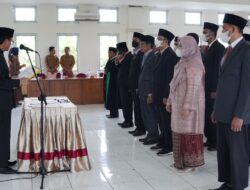 LAKUKAN PENYEGARAN, BUPATI LANTIK 21 PEJABAT STRUKTURAL