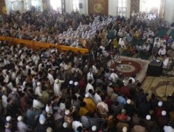 Tablig Akbar Penceramah UAS di Masjid Islamic Center Dibanjiri Jamaah