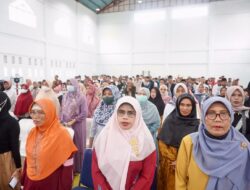 Kegiatan Pemberdayaan Masyarakat Melalui Komunikasi Informasi dan Edukasi Bersama Tokoh Masyarakat Dibuka Wabup Tanah Datar