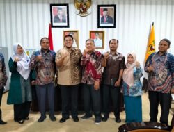 Wabup Tanah Datar Menerima Kunjungan Kepala Sekolah SMP N 5 Batusangkar Bersama Jajaran