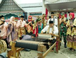 Pandai Sikek Festival Dibuka Oleh Wabup Tanah Datar