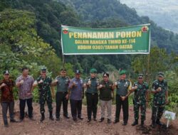 Ketua Tim Wasev TMMD ke-114 Meninjau Langsung Pembangunan Fisik Dikerjakan Anggota TNI Kodim 0307 Tanah Datar Bersama Masyarakat