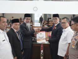 RAPBD – P 2022 : 48 BUTIR JAWABAN BUPATI SAFARUDDIN UNTUK 8 FRAKSI DPRD LIMAPULUH KOTA