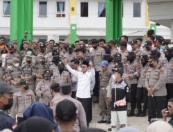 BUPATI SAFARUDDIN PUJI AKSI DAMAI TOLAK KENAIKAN HARGA BBM MAHASISWA POLITANI
