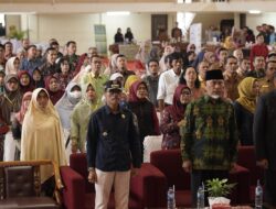 GUBERNUR MAHYELDI DAN BUPATI SAFARUDDIN HADIRI SEMINAR NASIONAL DI POLITANI