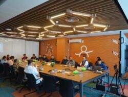 Bupati Tanah Datar Menyambangi PT. Telkom Regional NSA Sumbagteng di Kota Pekanbaru