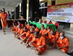 Kapolres Kuansing menggelar Pers Conference terkait keberhasilan Operasi Antik Lancang Kuning Tahun 2022 di wilayah hukumnya