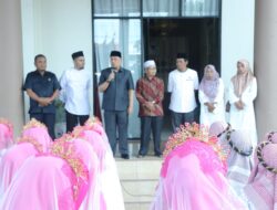 Sambut Kedatangan Anak-Anak Khatam Al Quran, Ketua DPRD Hamdi Agus : Meski Telah Khatam Al Quran, Bukan Berarti Berhenti Membaca Al Quran,