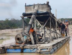 Tak Jera-jera, Polsek Benai Kembali Musnahkan 3 Rakit PETI di Desa Gunung Kesiangan