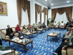 Silaturahmi Antara Pimpinan Daerah Muhamadiyah dan Aisyiyah Pabasko Dengan Bupati Tanah Datar di Indojolito Batusangkar