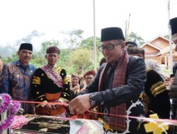 Bupati Tanah Datar Meresmikan Pemakaian Kantor Wali Nagari Padang Laweh Malalo