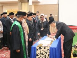 Tahapan Pemilu 2024 Terus Bergulir, 65 PPK Dilantik, Ini Pesan Bupati Safaruddin