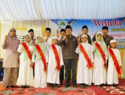 Wisuda Tahfiz Pertama SDIT Masjid Raya Lantai Batu Batusangkar Dihadiri Bupati Tanah Datar