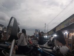Semarak Ramadhan di Pasar Rambatan