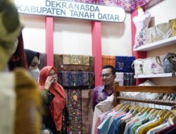 Pameran Inacraft di JCC Jakarta Diikuti  Dekranasda Tanah Datar