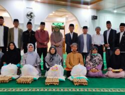 PDM Pabasko Bagikan Paket Lebaran Untuk Pengelola Amal Usaha