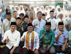 Jamaah Mushalla Baitul Arifin Kompleks Arai Pinang I Adakan Halal Bihalal