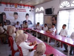 Daftarkan Berkas Caleg ke KPU, Gerindra Padang Panjang Usung Politik Santun