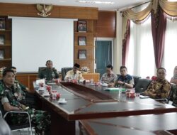 DIDAMPINGI BUPATI, DANDIM 0306/50 KOTA PAPARKAN PERSIAPAN TMMD/N 116 LIMA PULUH KOTA DI DEPAN PANGDAM I BUKIT BARISAN